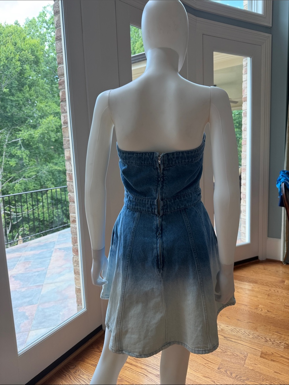 Amanda Uprichard Strapless Ombre Denim Dress in Blue and White - Picture 4 of 12